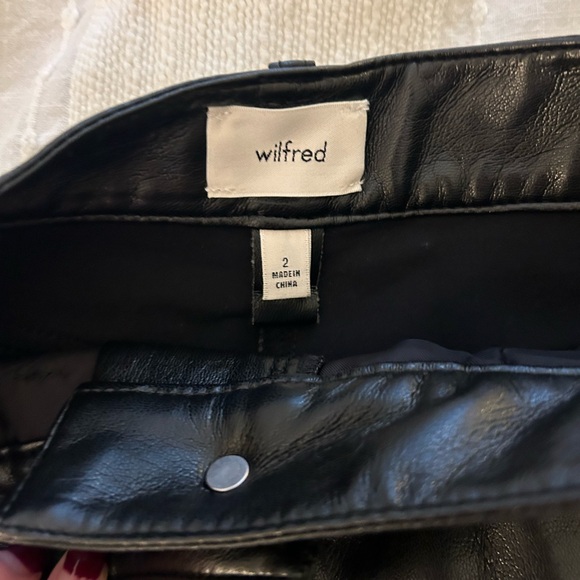 Aritzia black leather skirt - Picture 2 of 3